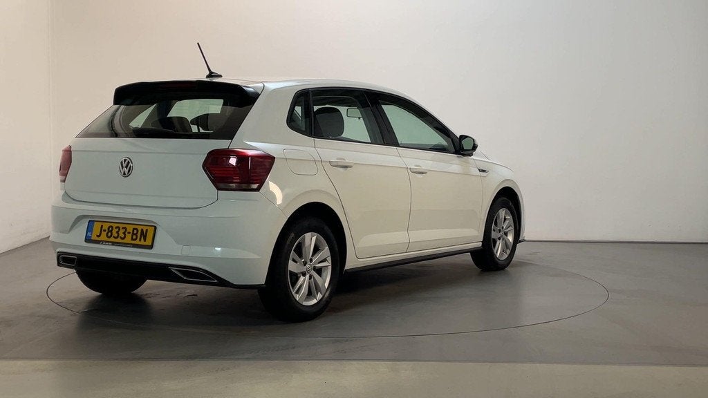 Volkswagen Polo 1.0 TSI Comfortline R-Line Navigatie DAB+ Ap, Auto's, Volkswagen, Voorwielaandrijving, Stof, Gebruikt, 95 pk