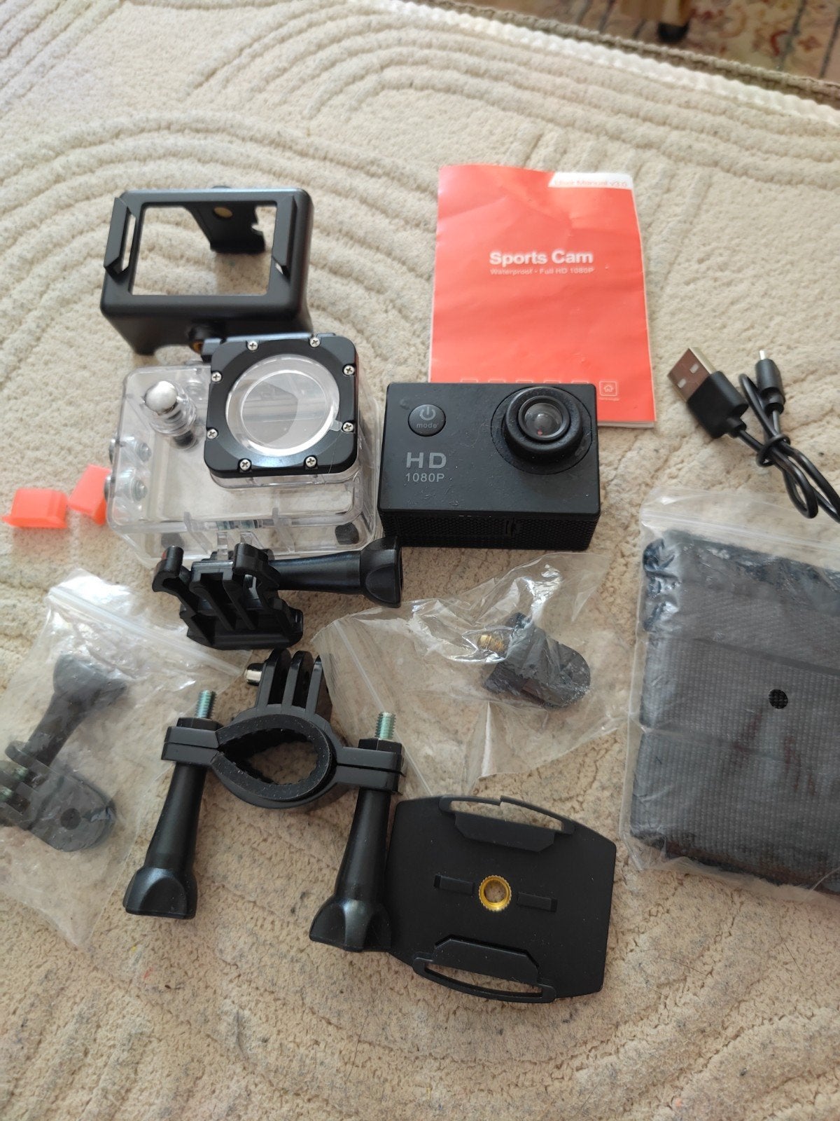 Sport Camera 1080p met veel accessoires en waterdichte, Ophalen of Verzenden, Overige merken