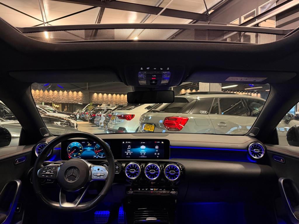 Mercedes-Benz CLA-klasse 250 AMG|PANO|SFEER|BOMVOL!, 15 km/l, Gebruikt, Euro 6, 4 cilinders