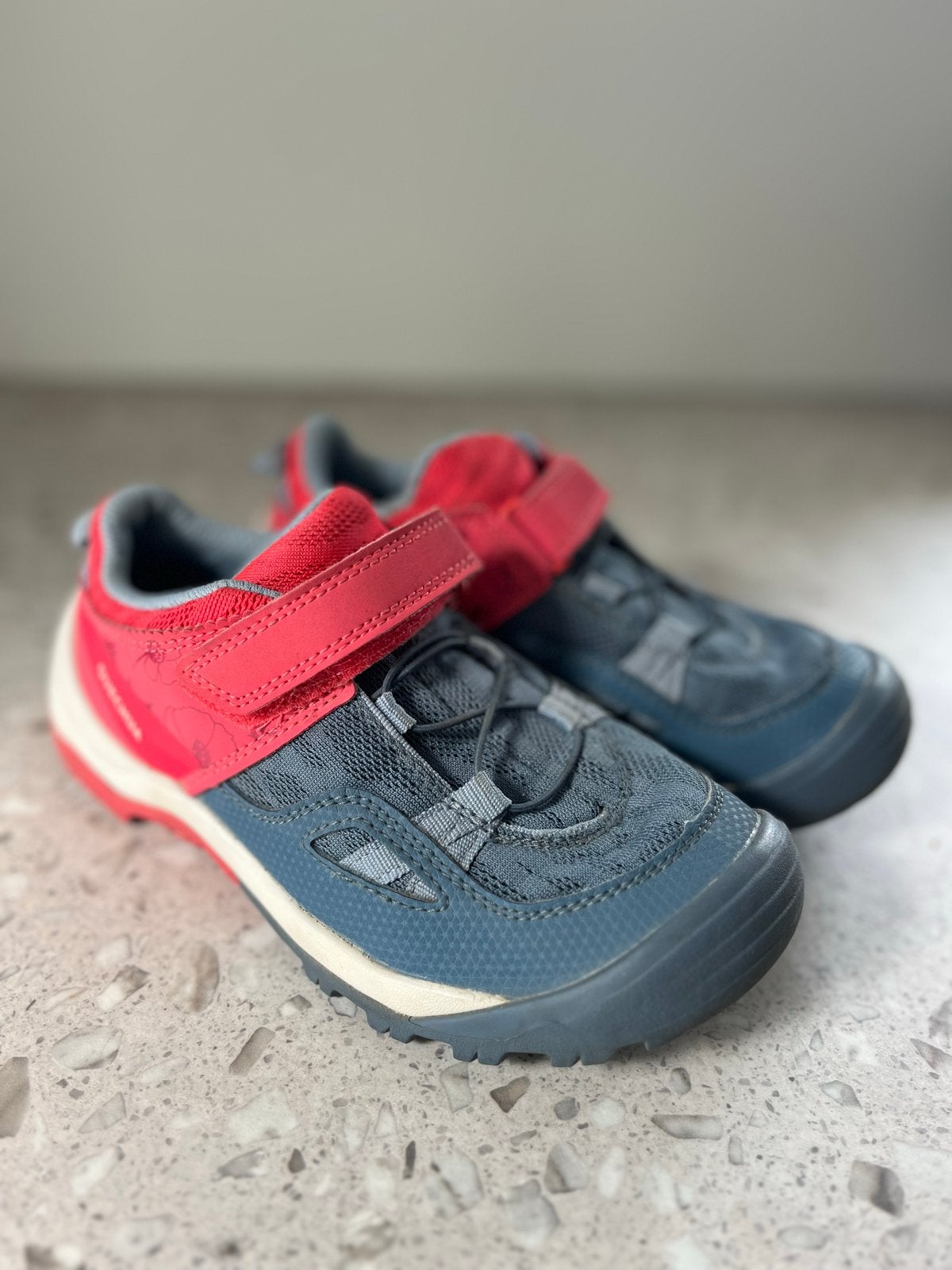 Decathlon kinderwandel/bergschoenen - Maat 32, Ophalen of Verzenden, Zo goed als nieuw, Schoenen