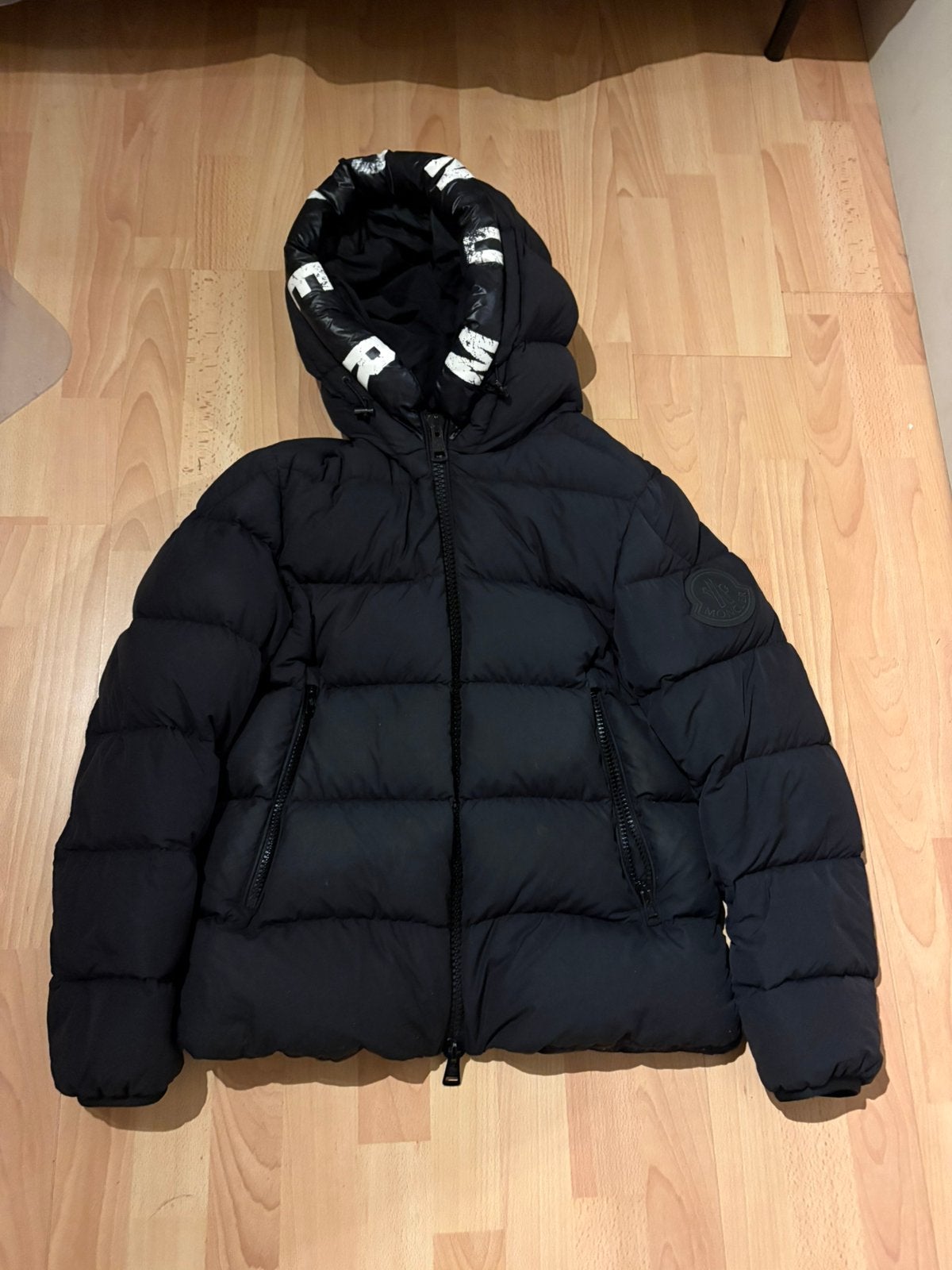 moncler jas, Ophalen of Verzenden, Zo goed als nieuw, Zwart