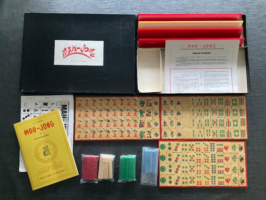 MAH-JONG Spel met de aanduiding A. M. et C - PARIS - B03, Een of twee spelers, Ophalen, Zo goed als nieuw, A. M. et C - PARIS