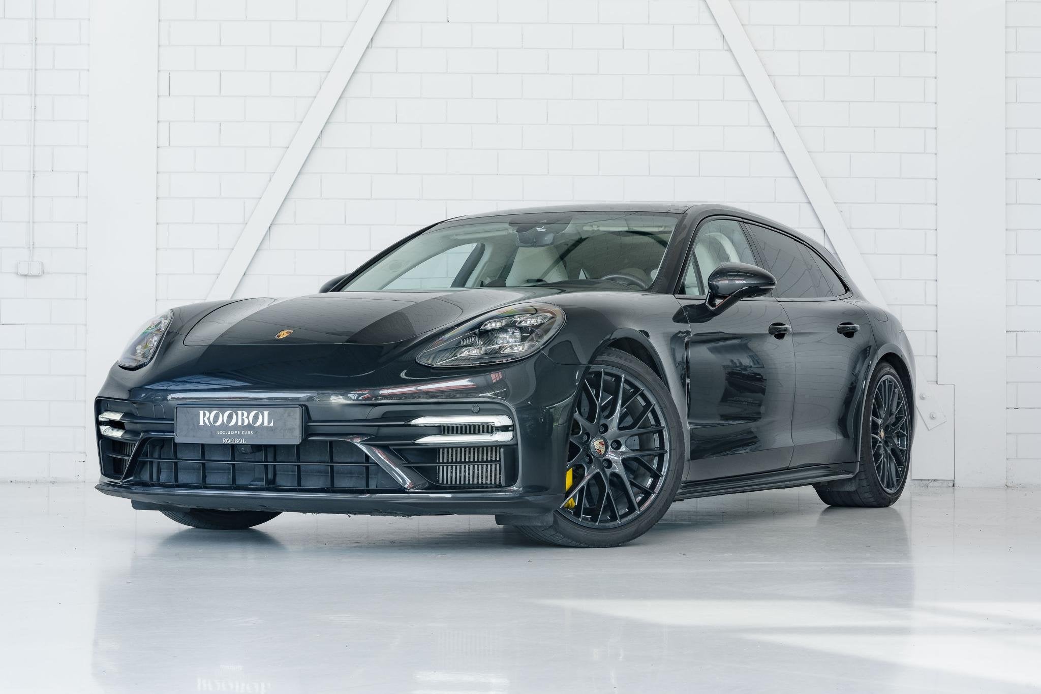 Porsche Panamera Sport Turismo 4.0 Turbo S E-Hybrid l Exclus, Automaat, Gebruikt, Vierwielaandrijving, Hybride Elektrisch/Benzine
