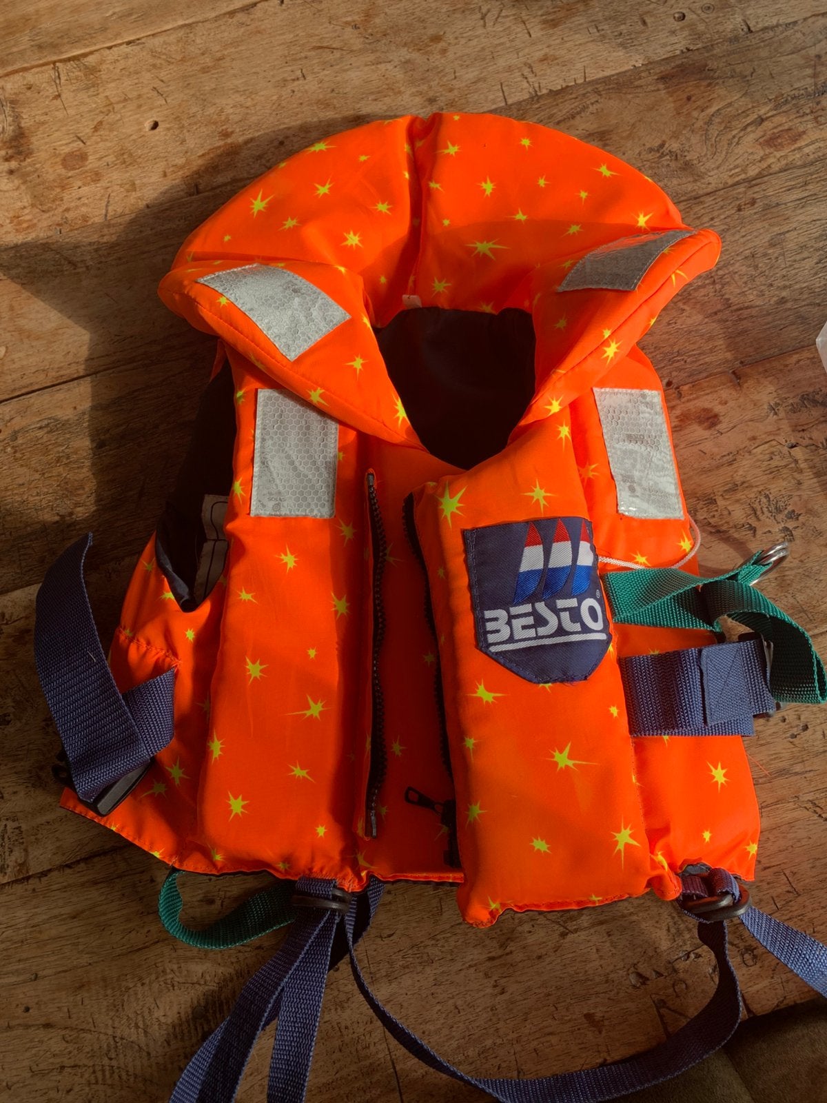 Reddingsvest, Ophalen