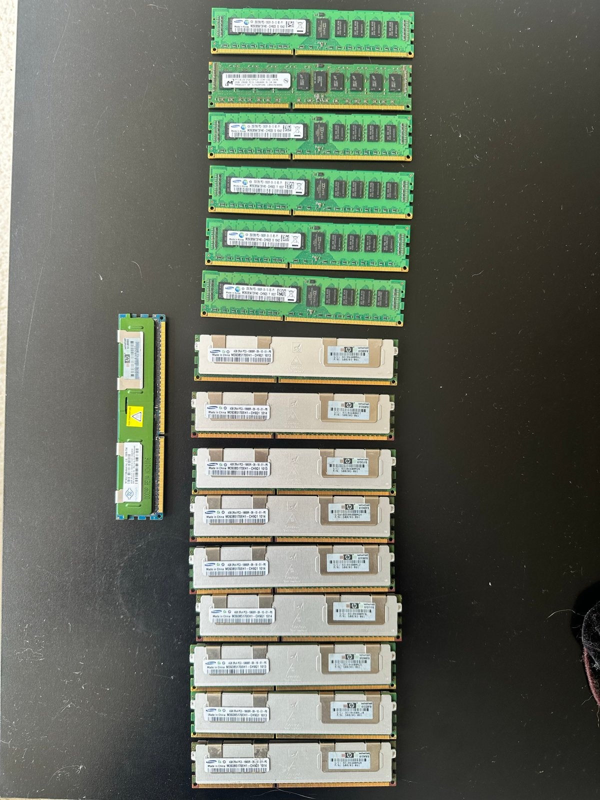 DDR3 Server RAM- DISCOUNT (Totaal 104GB) 17 stucks, Gebruikt, Server, DDR3, Ophalen of Verzenden