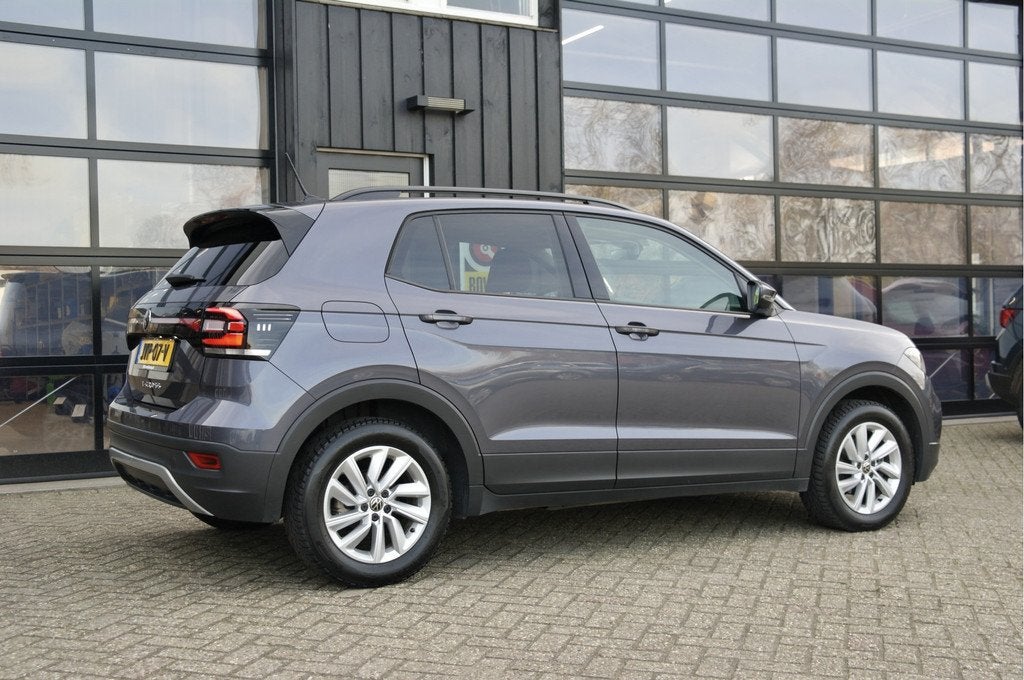Volkswagen T-Cross 1.0 TSI Style Automaat | Adap.Cruise | Ca, Auto's, Volkswagen, Gebruikt, Euro 6, Bedrijf, Grijs