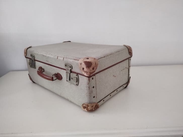K767 VINTAGE jaren 50 koffer van geperst karton, Overige materialen, Gebruikt, Onbekend, Minder dan 50 cm