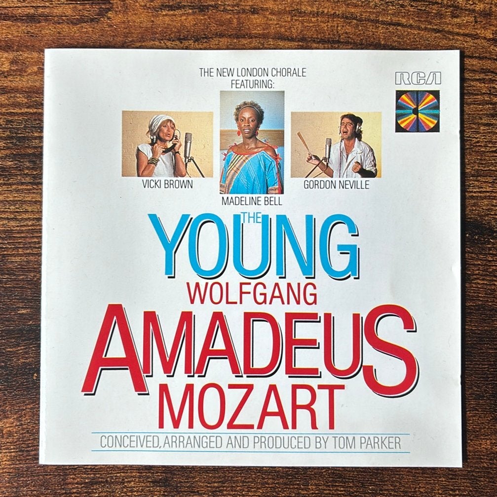 CD The New London Chorale - The Young Wolfgang Amadeus M., Gebruikt, Overige componisten, Ophalen of Verzenden, Inclusief doosje