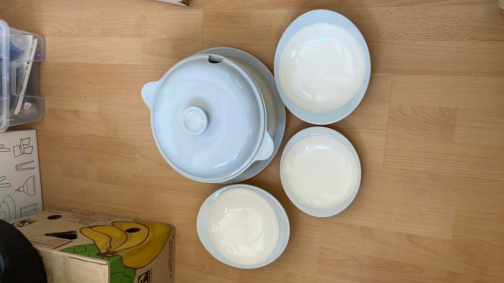 Fris Edam salade kom + andere servies, Ophalen, Zo goed als nieuw, Blauw, Bak of Kom