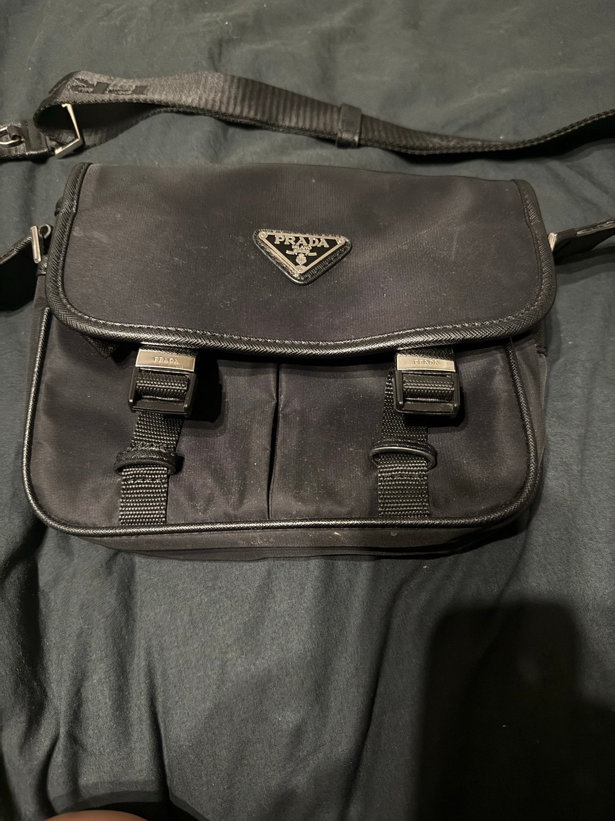 Prada Heren Schoudertas - Zwart Nylon, Sieraden, Tassen en Uiterlijk, Tassen | Schoudertassen, Ophalen of Verzenden, Zo goed als nieuw