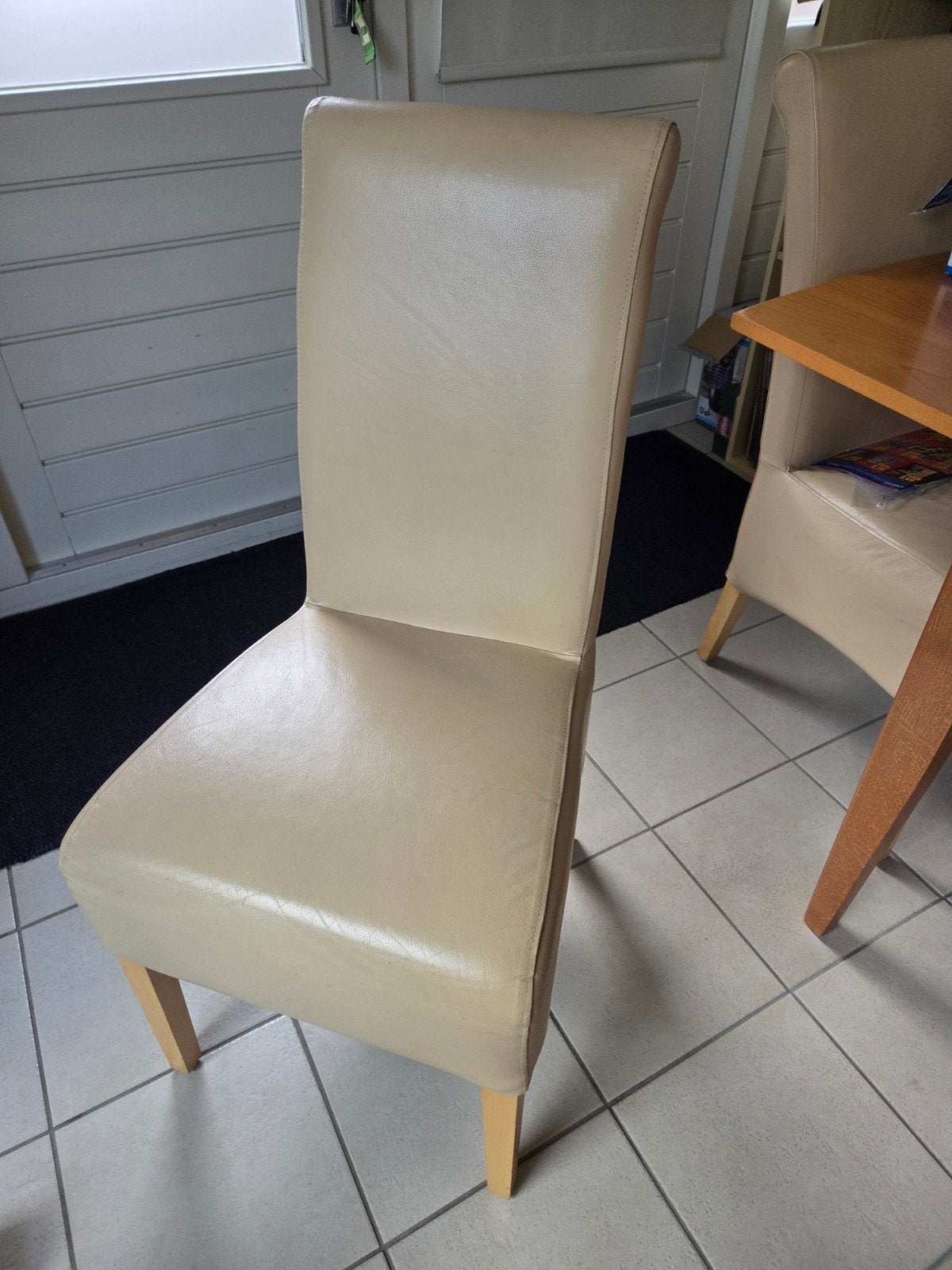 Leren stoelen, Huis en Inrichting, Stoelen, Ophalen, Gebruikt, Overige kleuren, Vijf, Zes of meer stoelen
