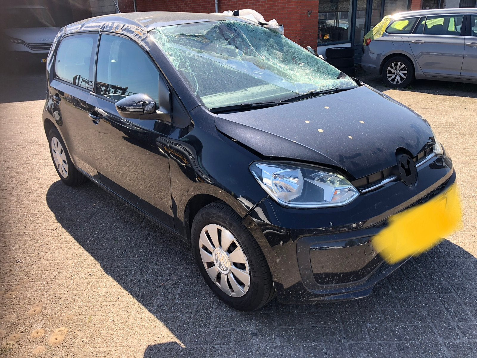Zwart rechter voor scherm vw up spatbord vw up scherm zwart, Ophalen, Gebruikt, Volkswagen