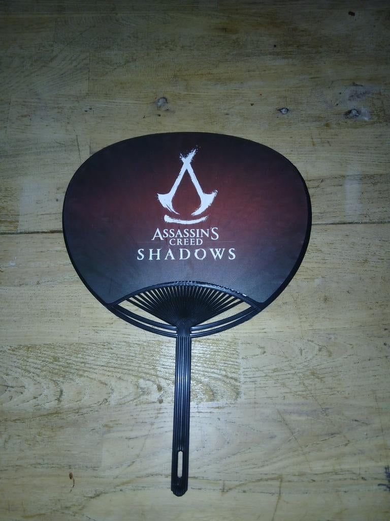 Assassin's Creed Shadows Handwaaier - Promotie Item, Ophalen of Verzenden, Zo goed als nieuw