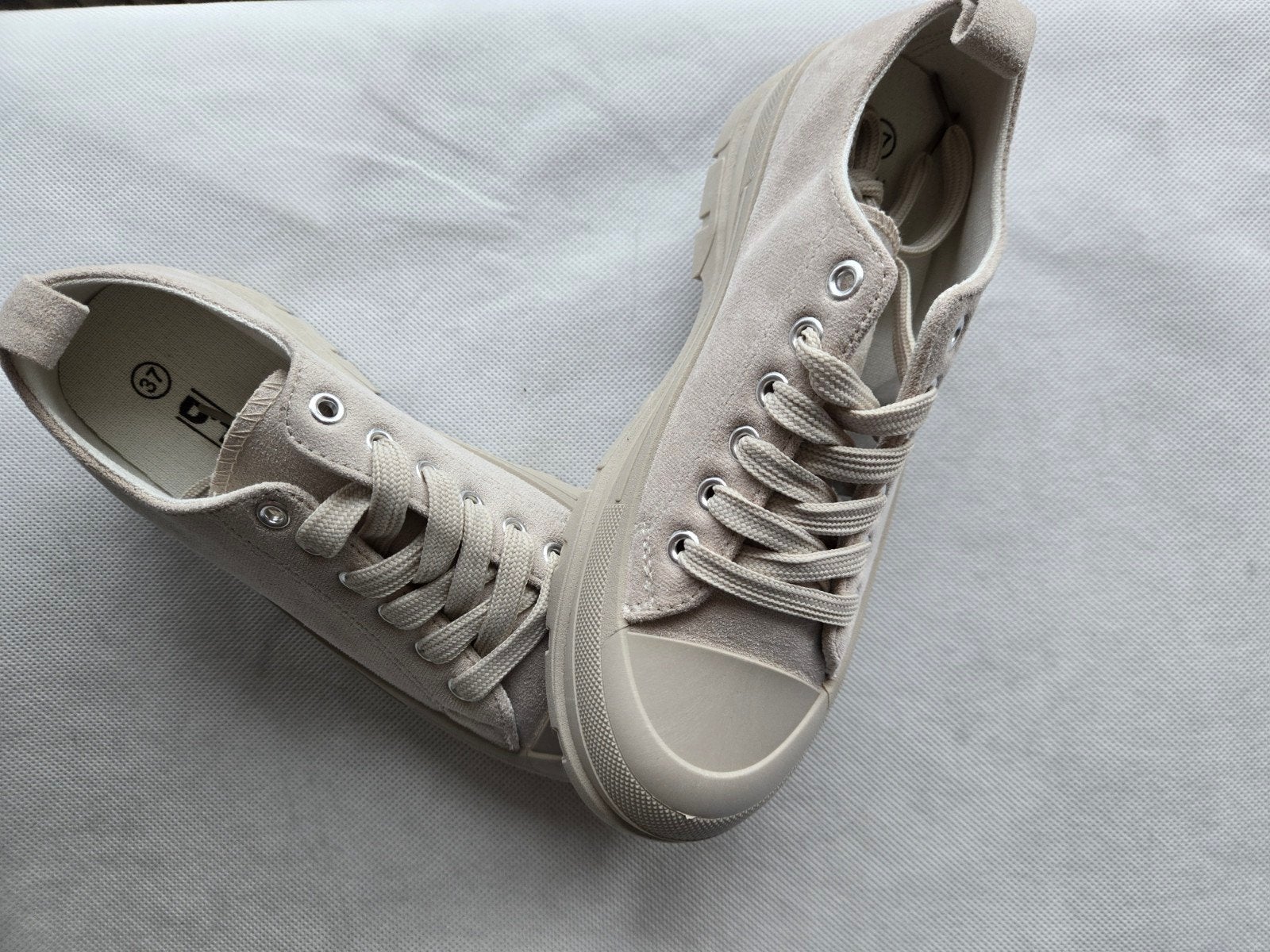 Nieuwe Coco Perla sneakers, maat 37, grijs, Kleding | Dames, Schoenen, Coco Perla, Nieuw, Ophalen of Verzenden, Sneakers of Gympen