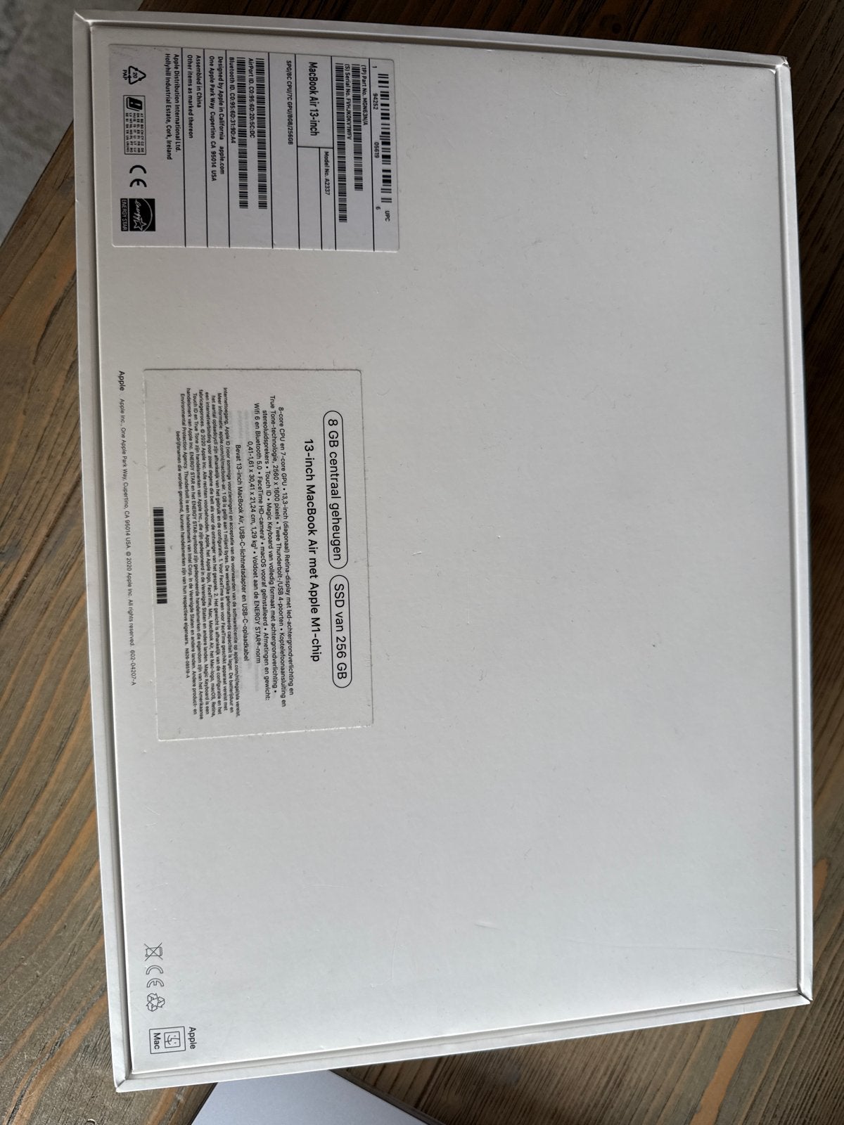 Foto 6 van MacBook Air M1 2020 8GB/256GB met Magic Mouse