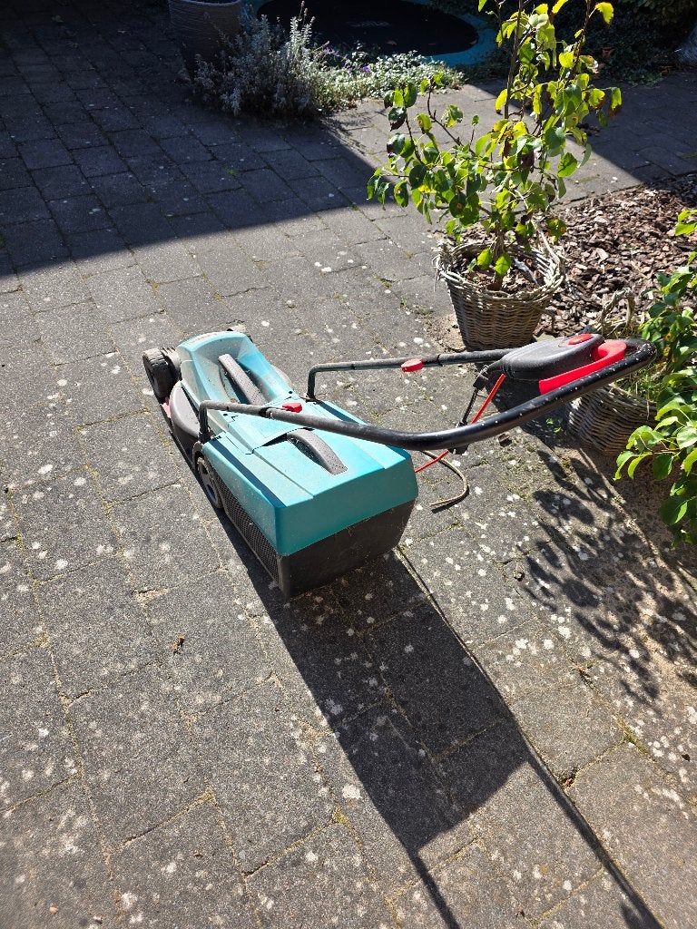 Bosch ARM 32 Grasmaaier, Ophalen, Cirkelmaaier, Gebruikt, Elektrische grasmaaier