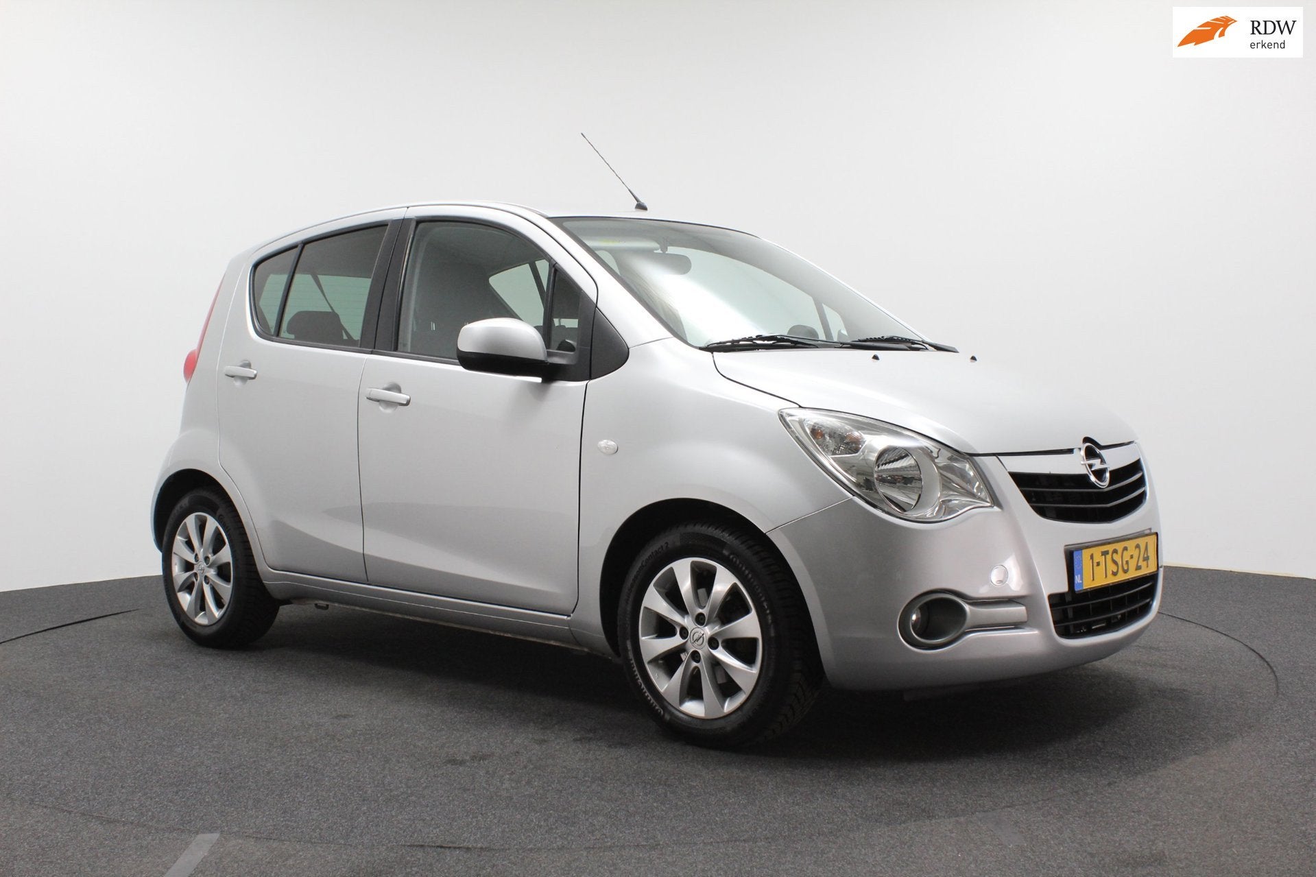 Opel Agila 1.0 Berlin | Airco | NAP | Parkeersensoren | Spor, Auto's, Voorwielaandrijving, Euro 5, Gebruikt, Origineel Nederlands