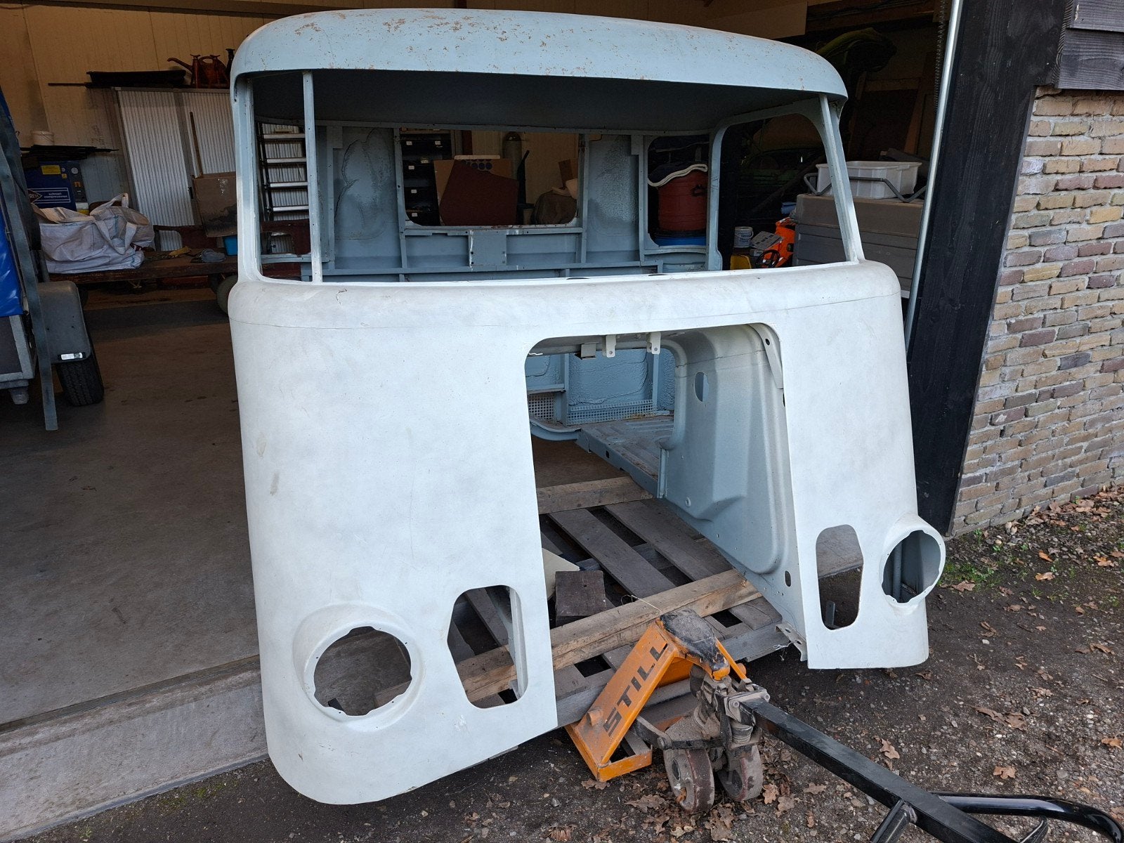 Cabine van een kikkerdaf, Ophalen, Voor, Spatbord