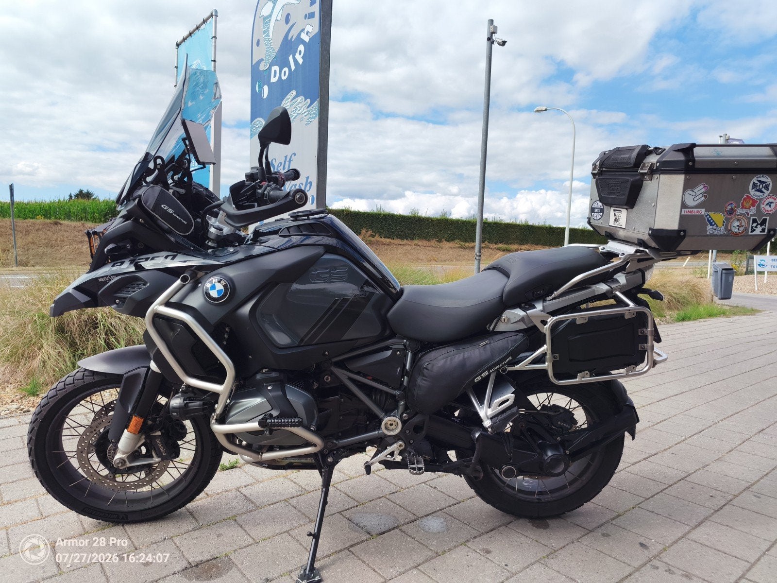BMW R 1250 GS ADVENTURE 2023
triple black, full option, Ophalen, Gebruikt