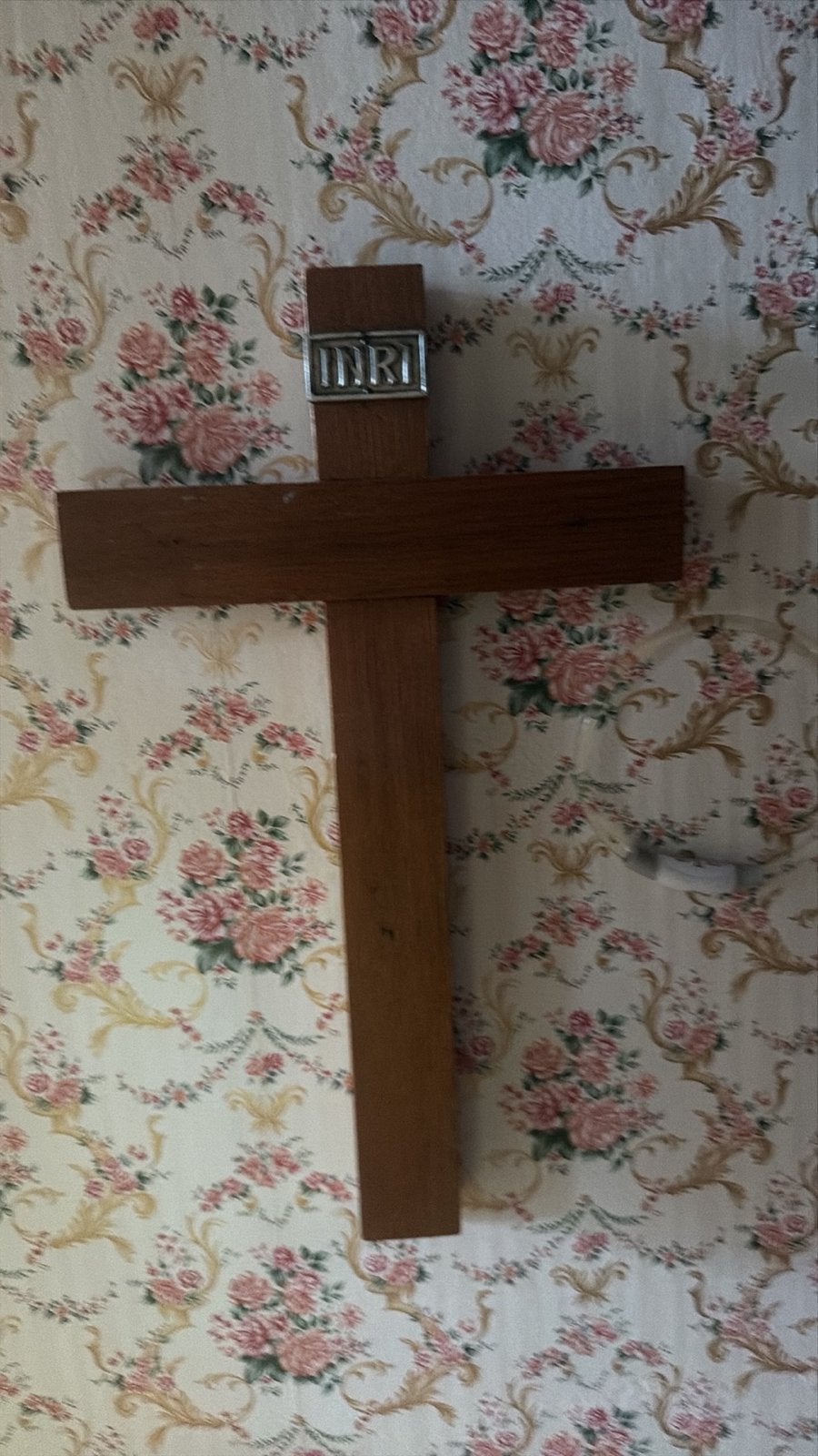 Houten Kruis met INRI-plaatje, Ophalen of Verzenden