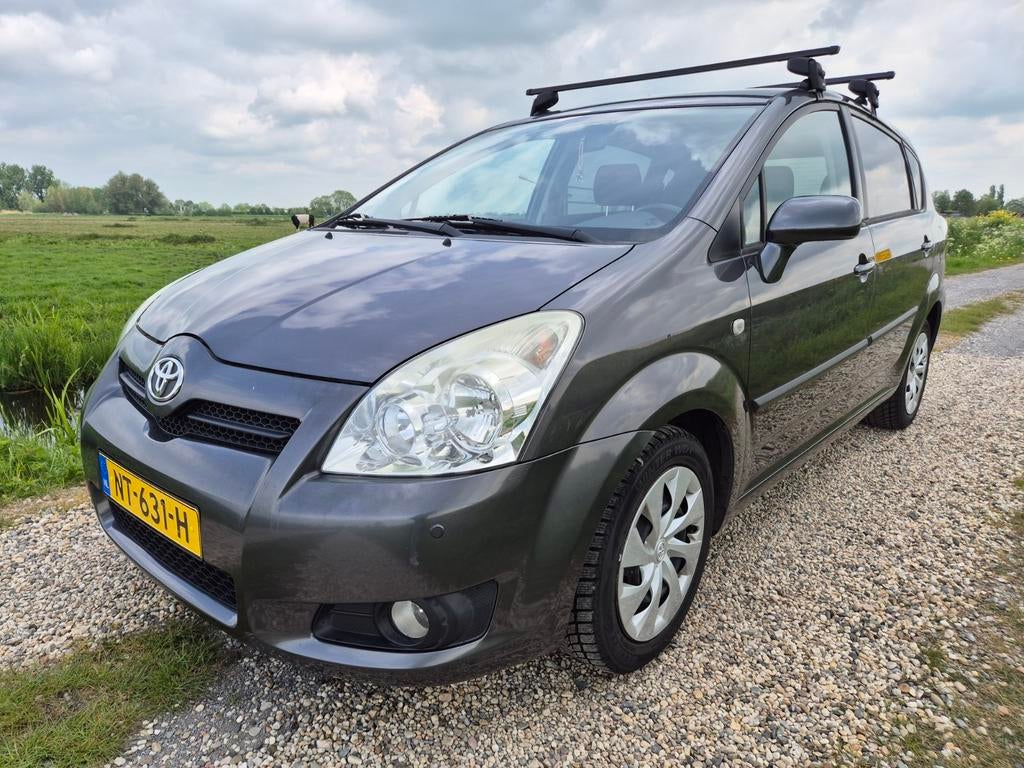 Toyota Corolla Verso 1.8 Vvt-i 7P 2008 Grijs, 4 cilinders, 129 pk, Electronic Stability Program (ESP), 7 stoelen