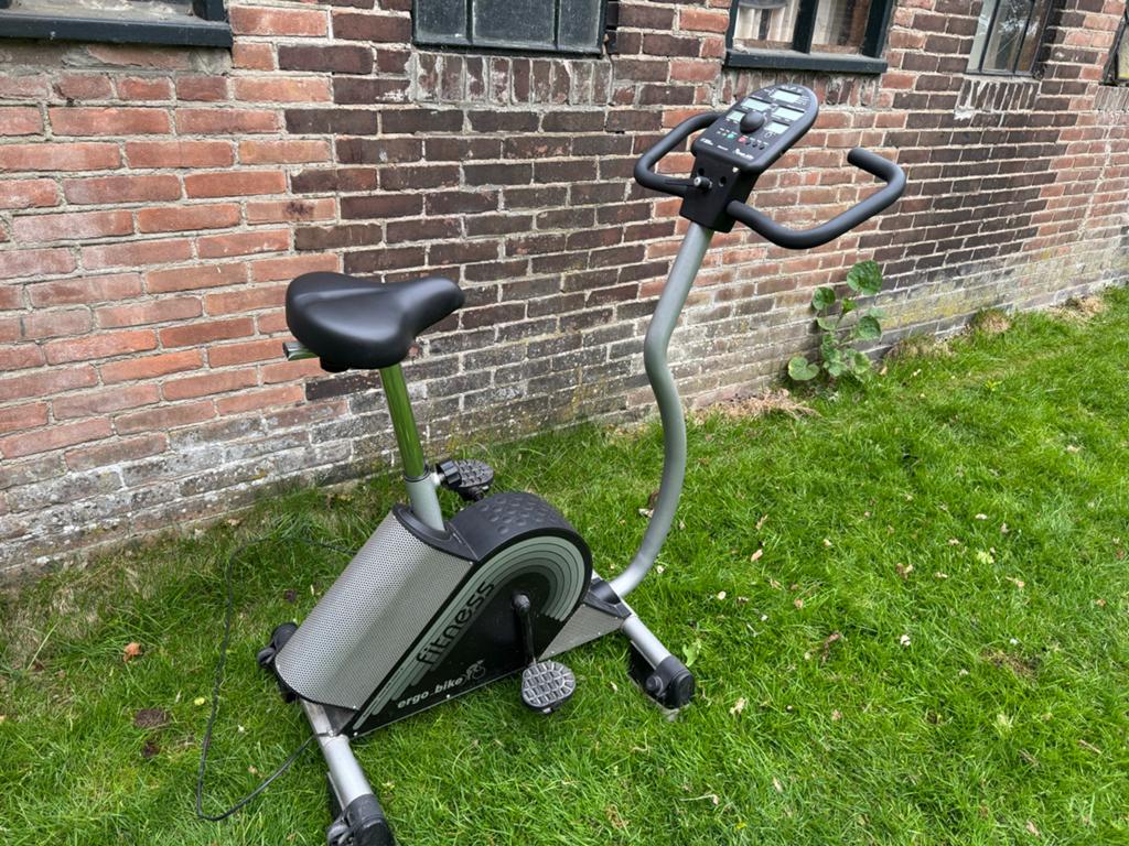 Ergo Bike Fitness PC Hometrainer - Zo goed als nieuw, Sport en Fitness, Ophalen, Zo goed als nieuw, Metaal, Benen