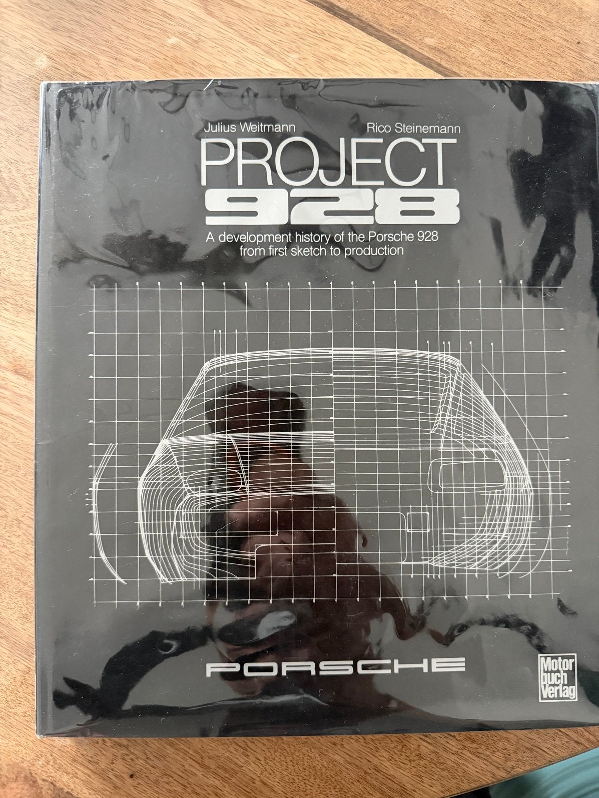 Porsche Project 928 Boek - Ontwikkelingsgeschiedenis, Ophalen of Verzenden, Zo goed als nieuw, Porsche