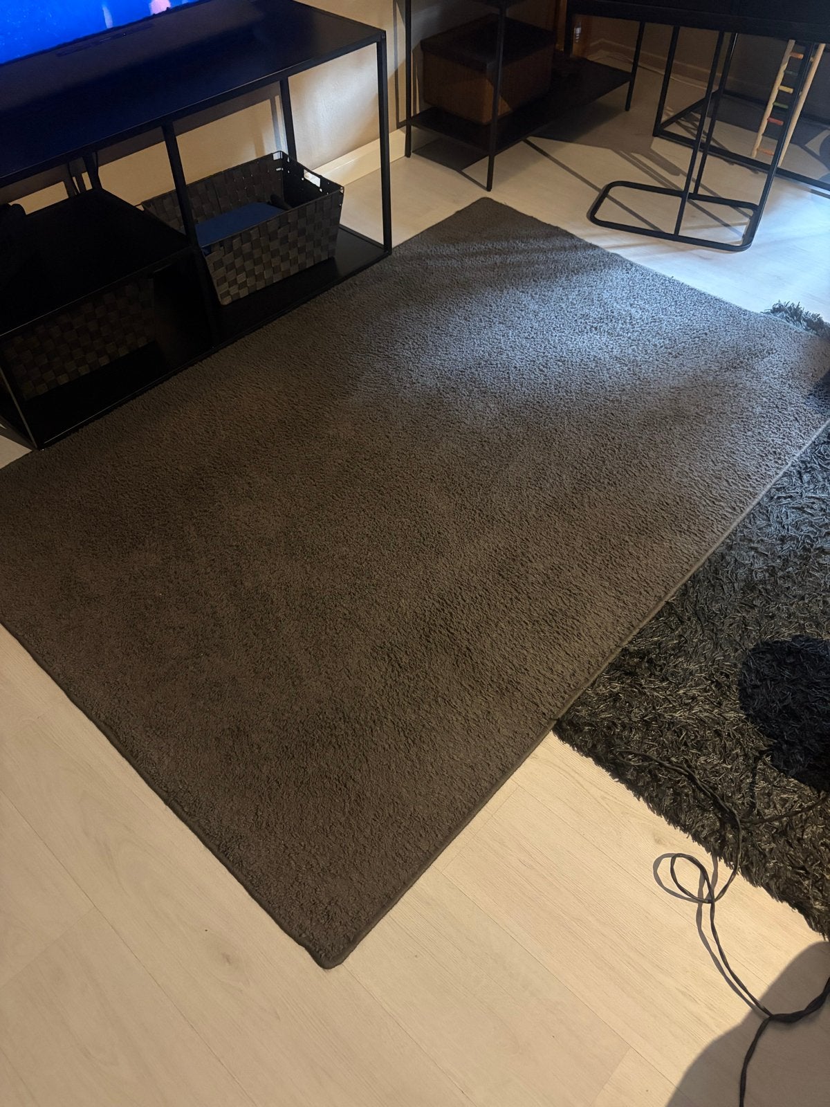Antraciet grijs vloerkleed - Zo goed als nieuw, Huis en Inrichting, Stoffering | Tapijten en Kleden, Ophalen, 200 cm of meer, Zo goed als nieuw