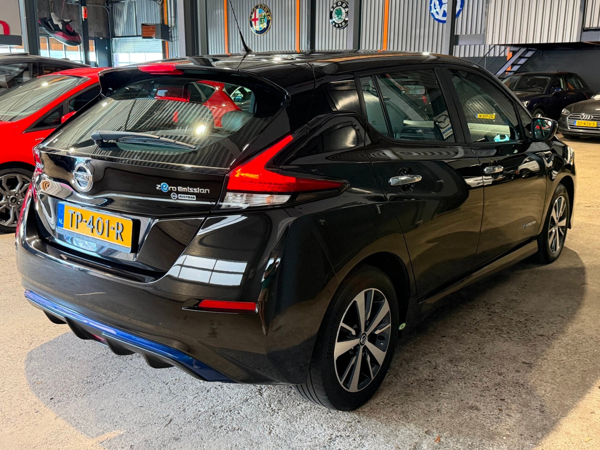 Foto 4 van Nissan LEAF Acenta 40 kWh|SOH85.6|2e eigenaar| NL-Auto + NAP