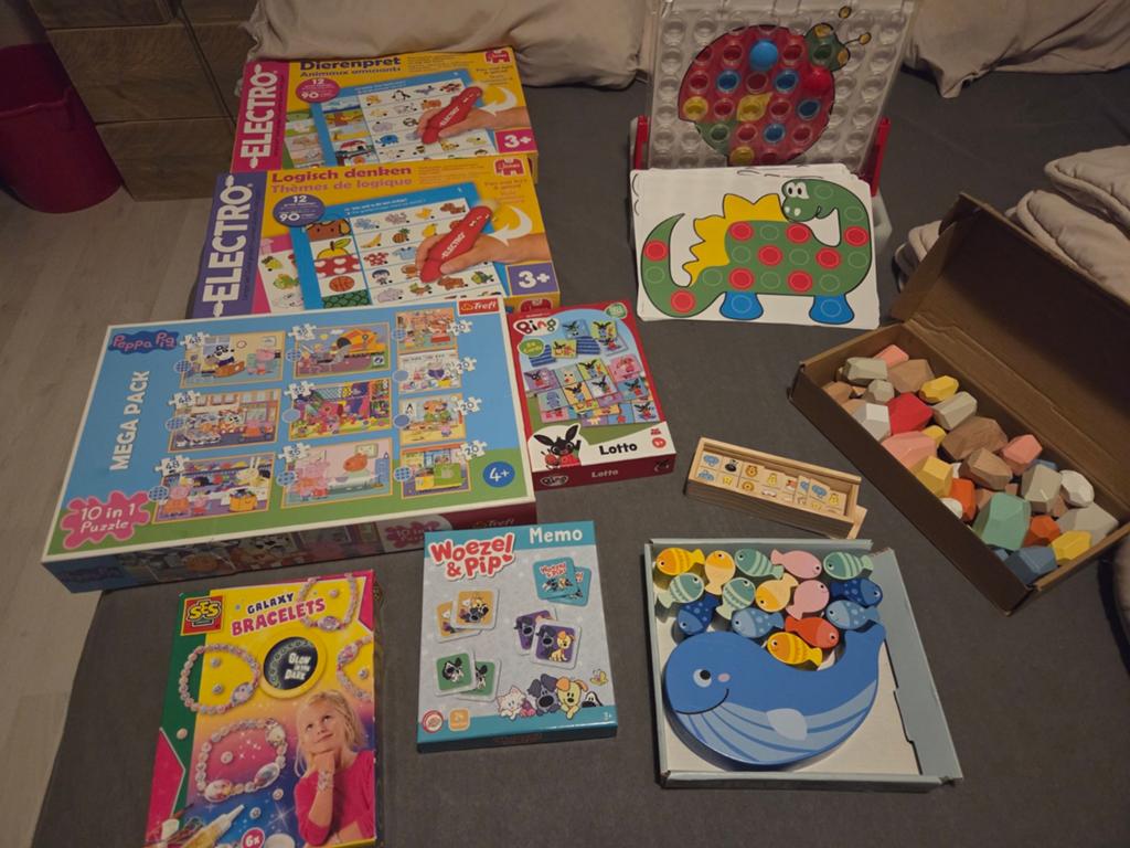 Spelletjes puzzels blokken, Kinderen en Baby's, Speelgoed | Educatief en Creatief, Ophalen, Zo goed als nieuw