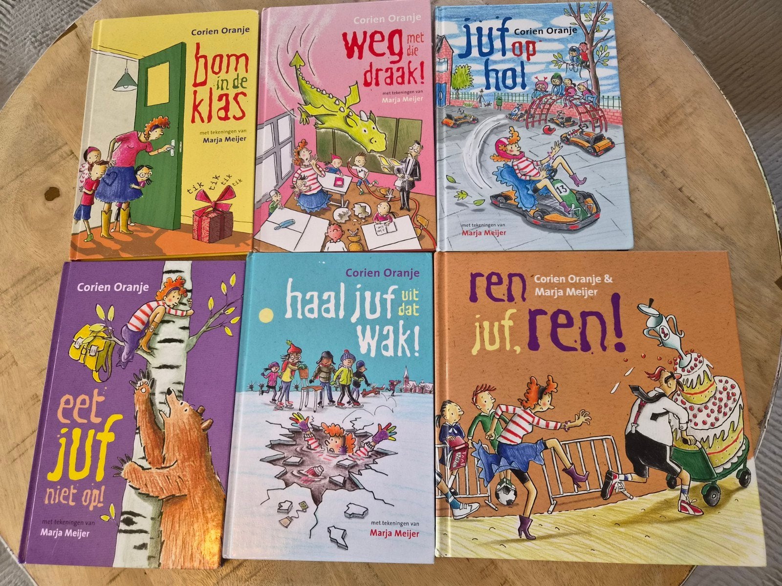 Juf Fiep boeken vanCorien Oranje, Boeken, Ophalen of Verzenden, Gelezen, Corien Oranje, Fictie algemeen
