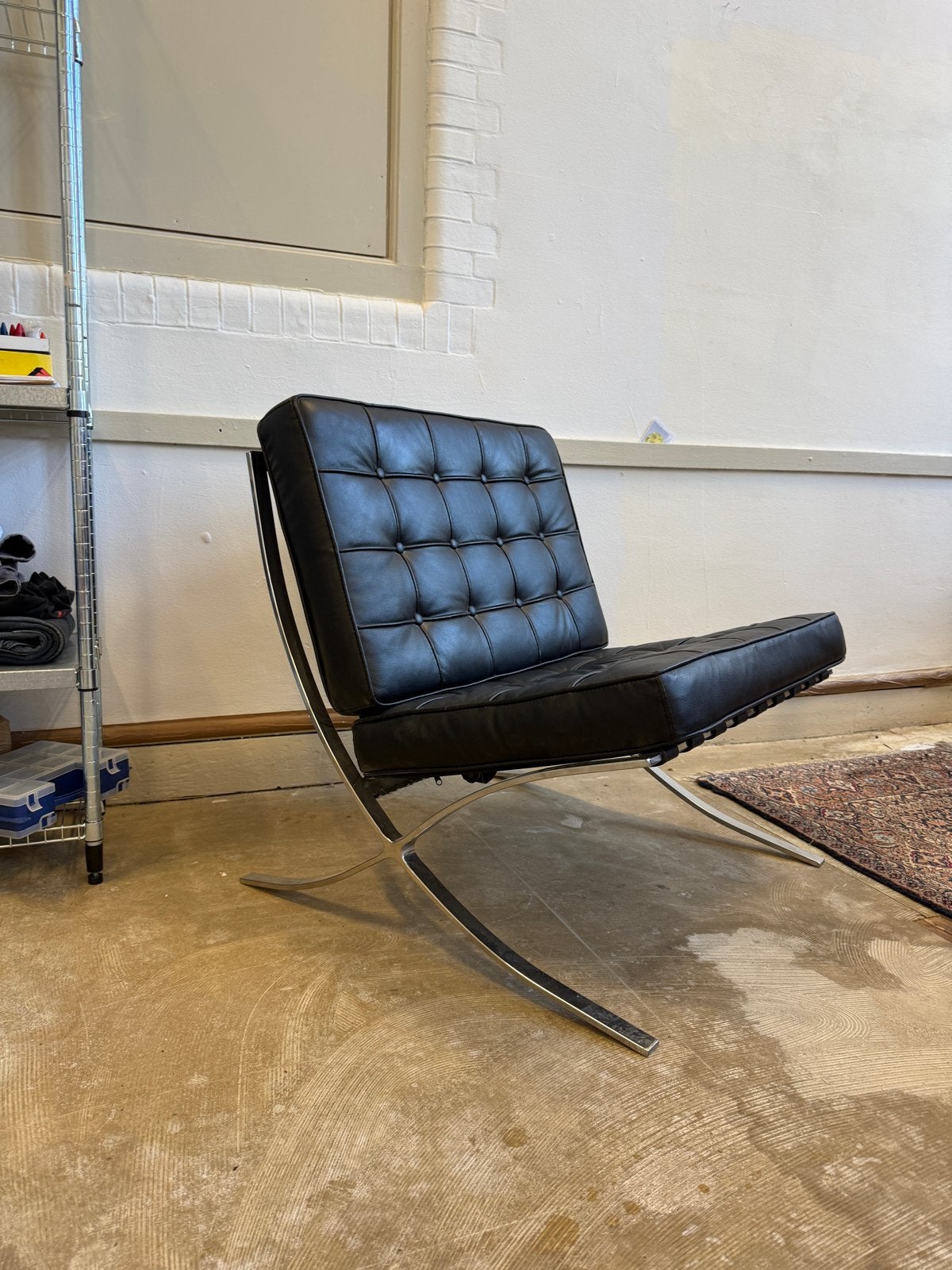 Mooie zwarte Barcelona Chair replica - Goede staat, Ophalen, Gebruikt, Eenpersoons, Minder dan 150 cm