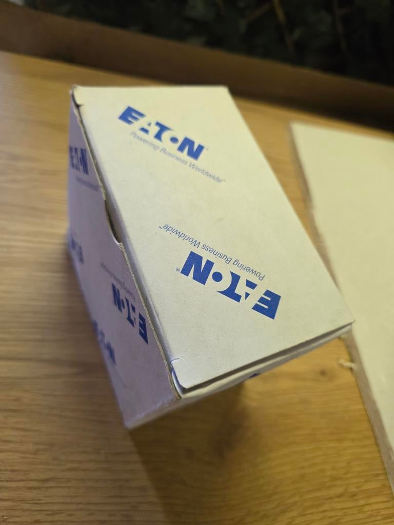 10x Eaton Werkschakelaar 20A 2P voor Airco's & Warmtepompen, Ophalen of Verzenden