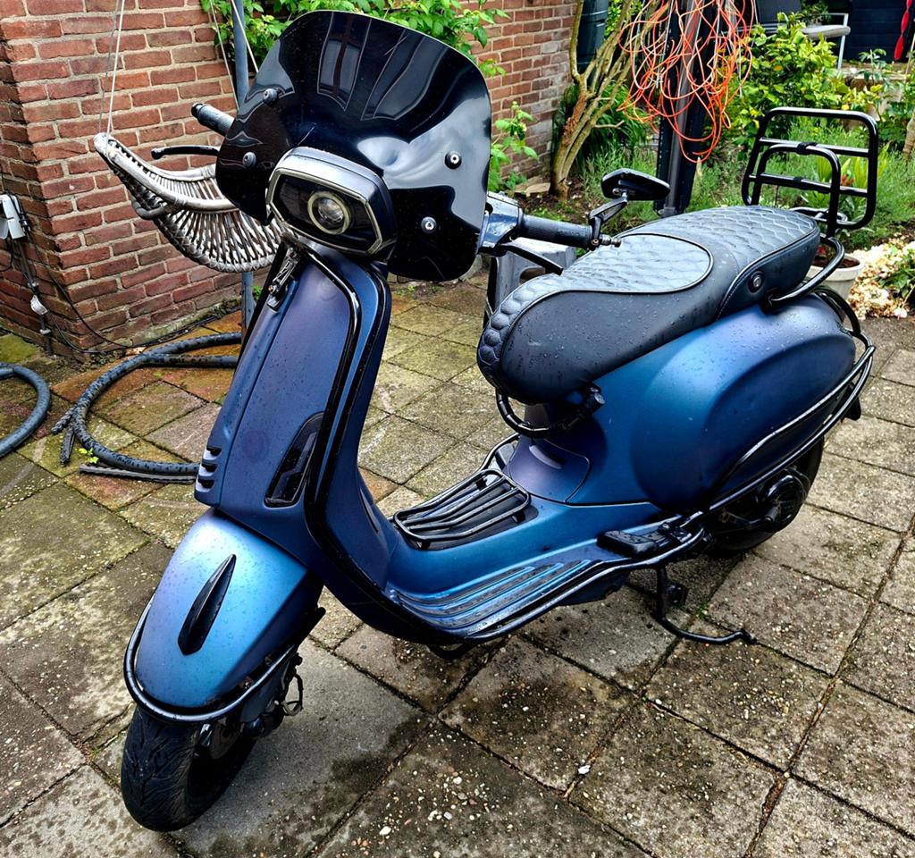 Piaggio Vespa Sprint Matt Blauw Scooter 2017, Ophalen, Overige modellen, Maximaal 45 km/u, Benzine