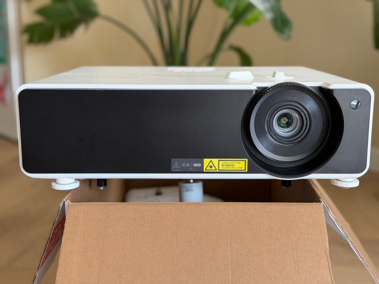 Canon LX-MU500Z DLP Laser Projector - Full HD, Ophalen, Zo goed als nieuw, DLP, Full HD (1080)