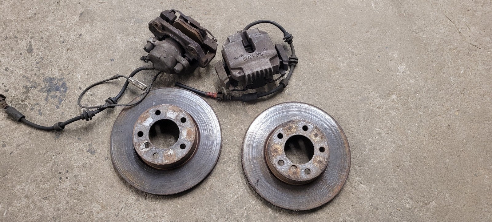 E90 bmw 300 mm 40 euro, Ophalen, BMW