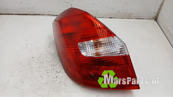 Achterlicht links van een Skoda Fabia