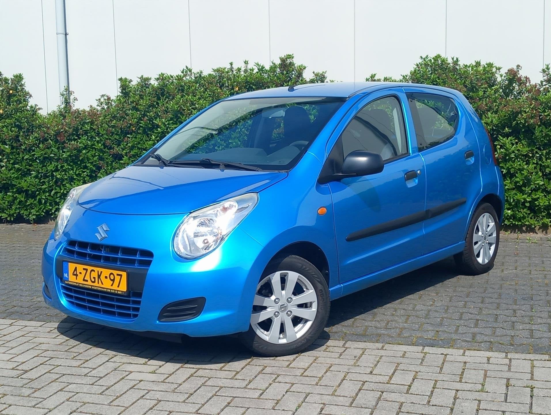 SUZUKI Alto 1.0 68pk Celebration Easss 31000 Kilometers, Auto's, Stof, Gebruikt, Handgeschakeld, 100 kg