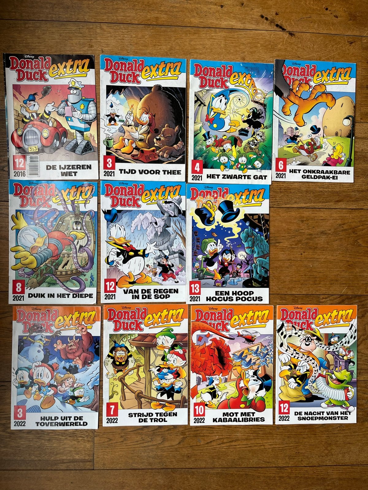 Donald Duck Extra - 22 nummers uit 2016-2024, Boeken, Stripboeken, Meerdere stripboeken, Ophalen of Verzenden, Gelezen