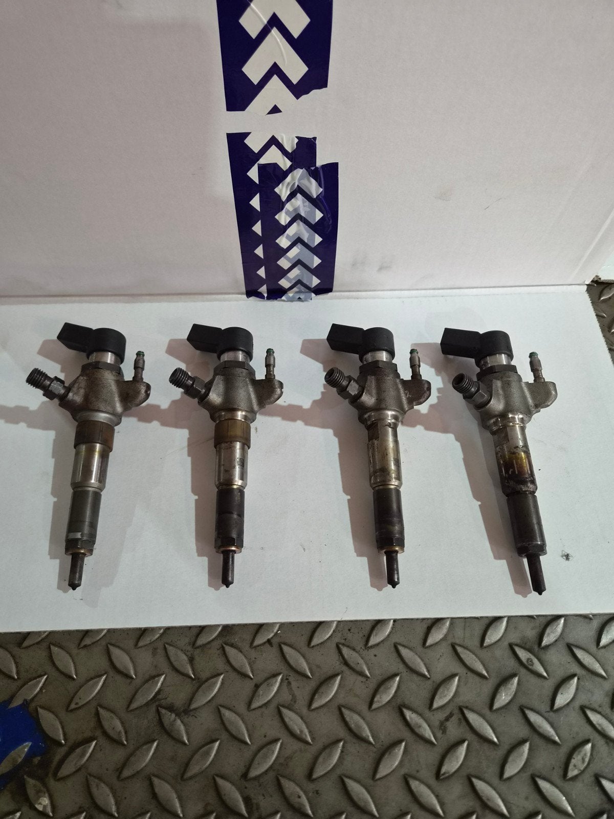 Volvo D2 verstuiver set, Auto-onderdelen, Ophalen of Verzenden, Gebruikt, Peugeot
