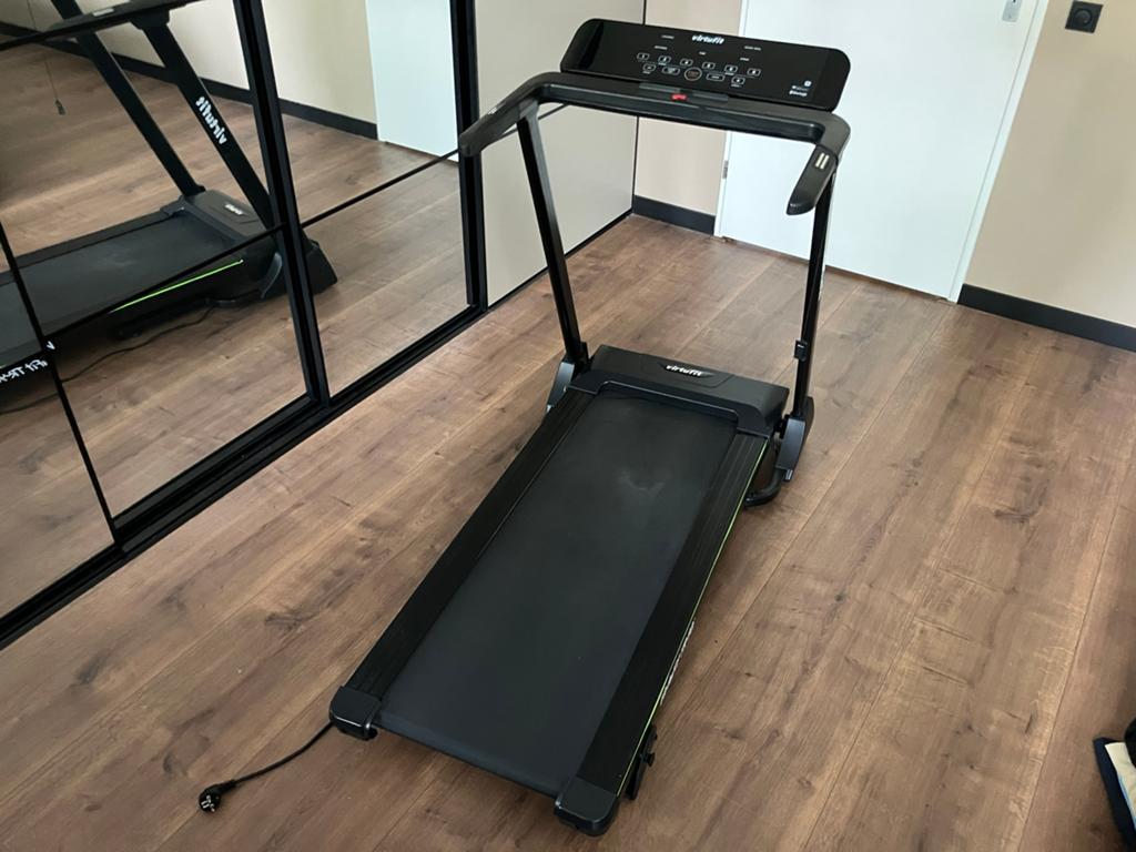 VirtuFit TR-90i Loopband, Sport en Fitness, Fitnessapparatuur, Ophalen, Gebruikt, Metaal, Loopband