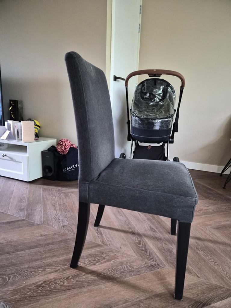 Ikea bergmund eetkamerstoelen 5 voor 30 euro, zo meenemen!, Ophalen, Gebruikt, Grijs, Stof