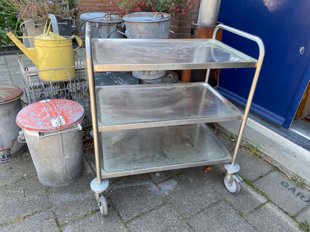 Rvs serveerwagen met drie bladen, Ophalen, Transportkar, 100 liter of meer, Zo goed als nieuw