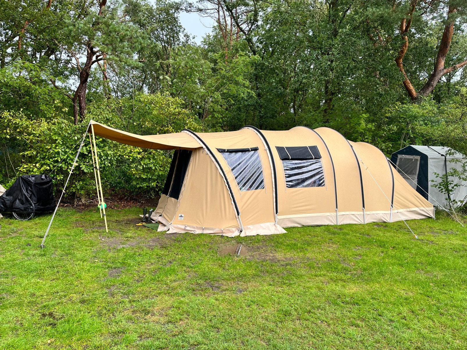 Karsten Lacerta compleet met regenluifel, uitbreiding e, Caravans en Kamperen, Tenten, Ophalen, Gebruikt, Tot en met 5