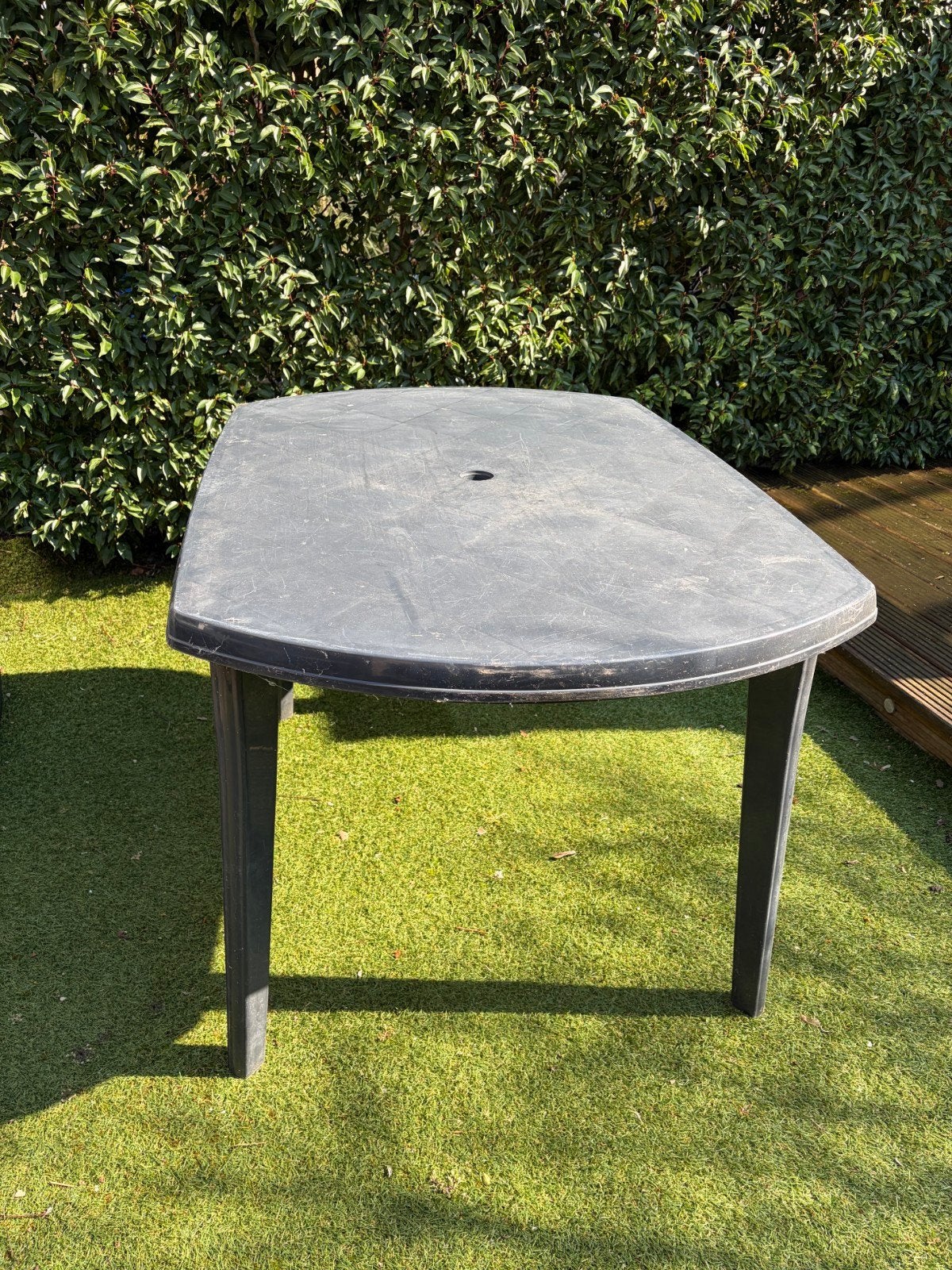 Jardin tuinset: 4 stoelen en twee tafels - Gebruikt, Tuin en Terras, Tuinsets en Loungesets, Ophalen, 4 zitplaatsen, Kunststof