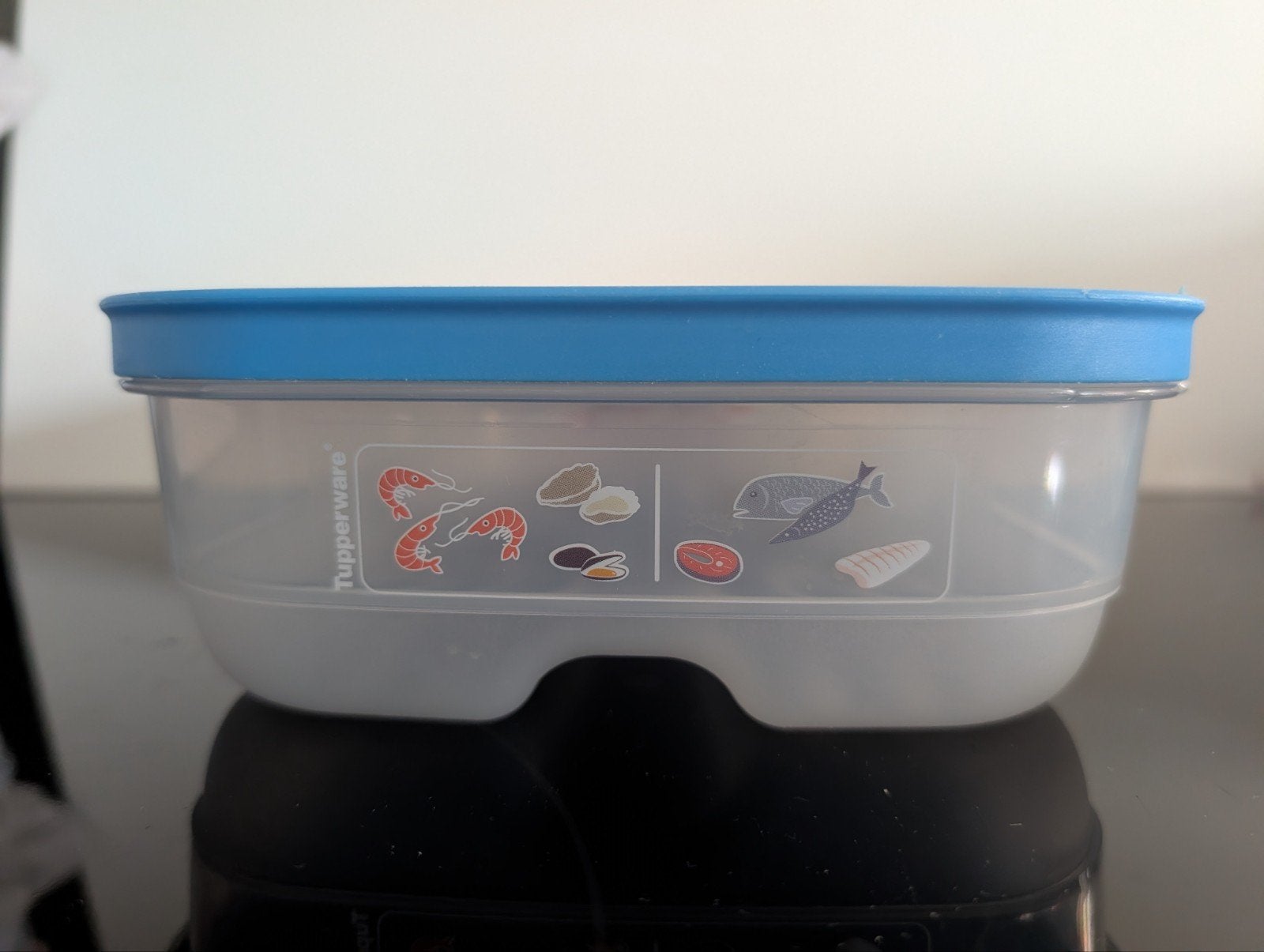 Tupperware frisdoos 1,8 Liter, Ophalen of Verzenden, Zo goed als nieuw, Overige typen