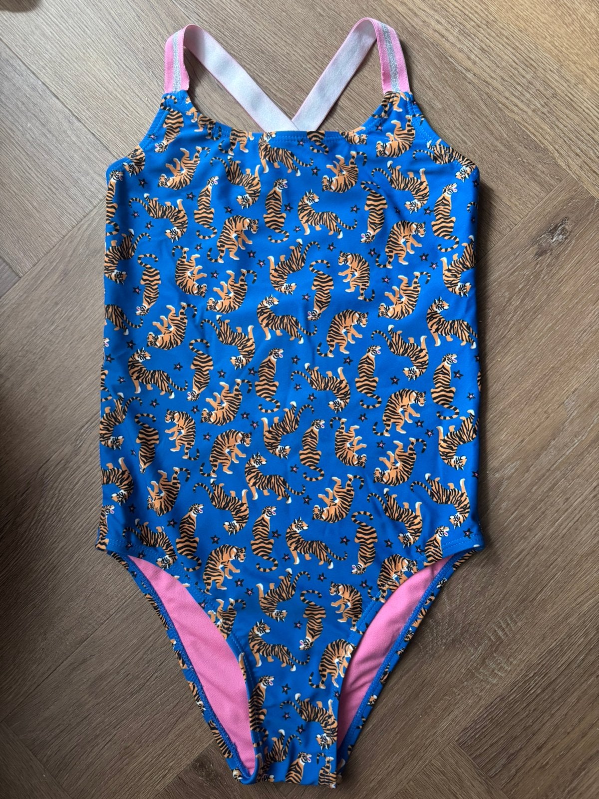 WE Fashion Blauwe Tijger badpak maat 146/152, Meisje, Badpak, Ophalen of Verzenden, Zo goed als nieuw