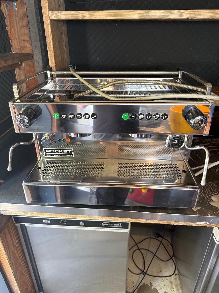 Professionele Rocket Espresso Milano koffiemachine, Witgoed en Apparatuur, Koffiezetapparaten, 10 kopjes of meer, Koffiemachine