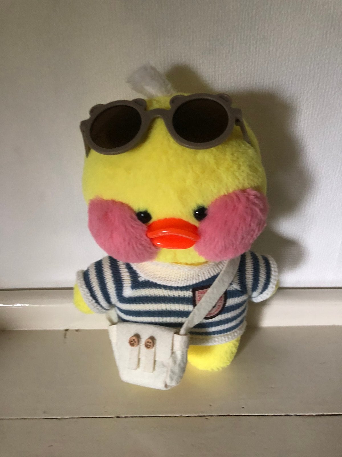 Paperduck knuffel, Kinderen en Baby's, Geel, Ophalen of Verzenden, Zo goed als nieuw, Met kleding of accessoire