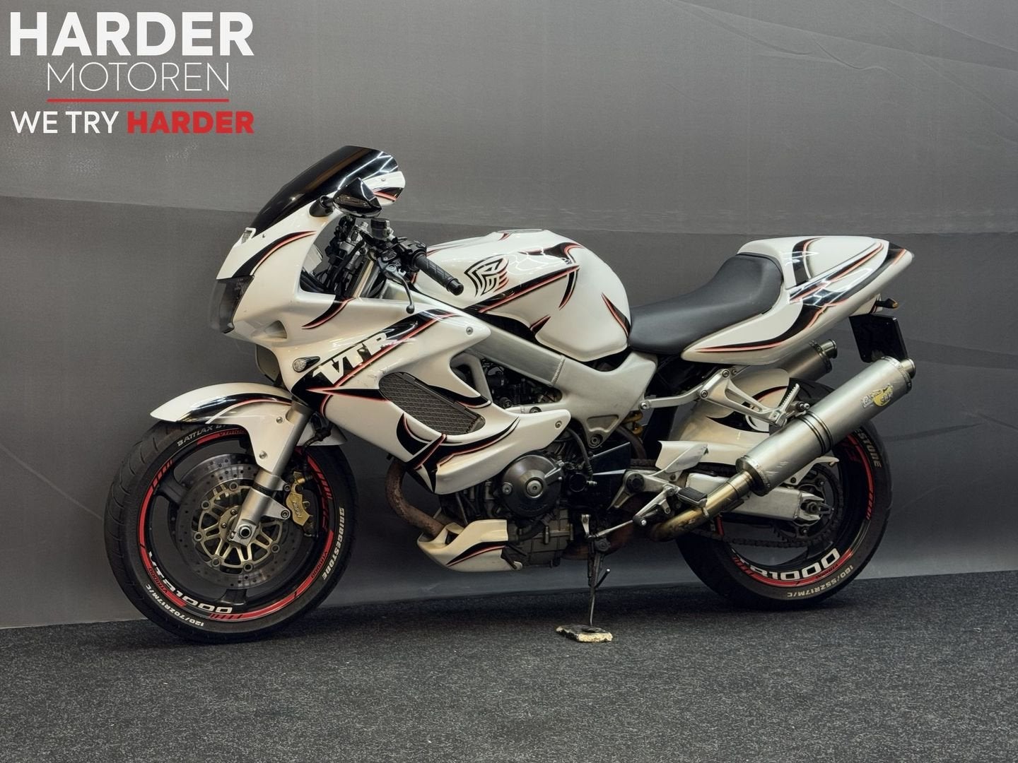 *VERKOCHT* HONDA VTR 1000 F FIRESTORM (bj 1998), Motoren, 2 cilinders, HONDA, Bedrijf, Onbekend